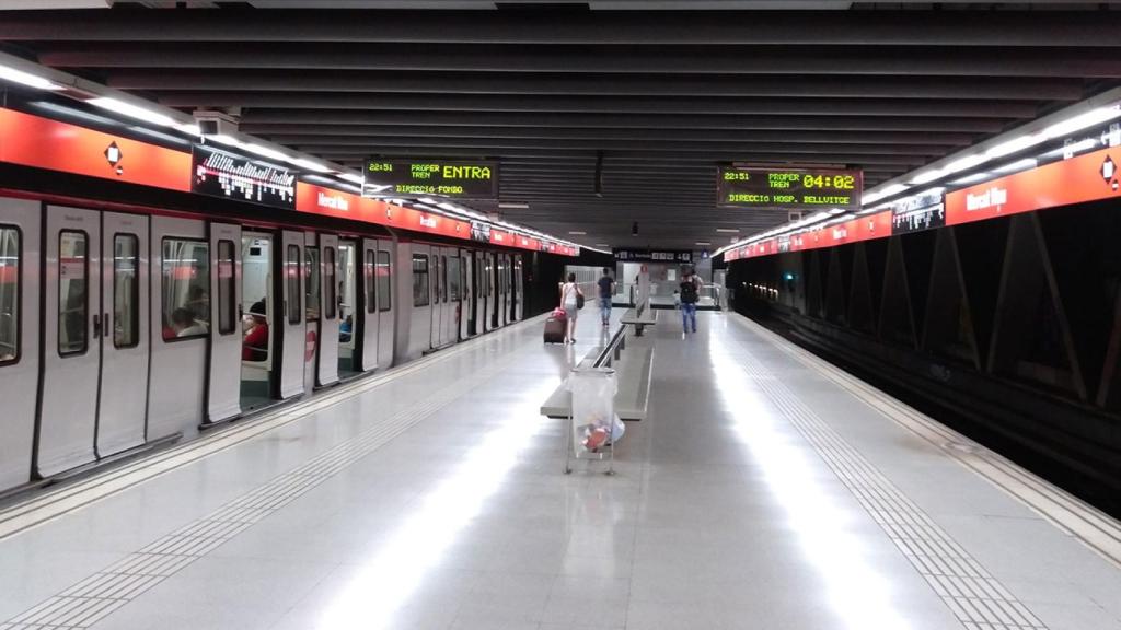 Una estación del metro de Barcelona, en una imagen de archivo.