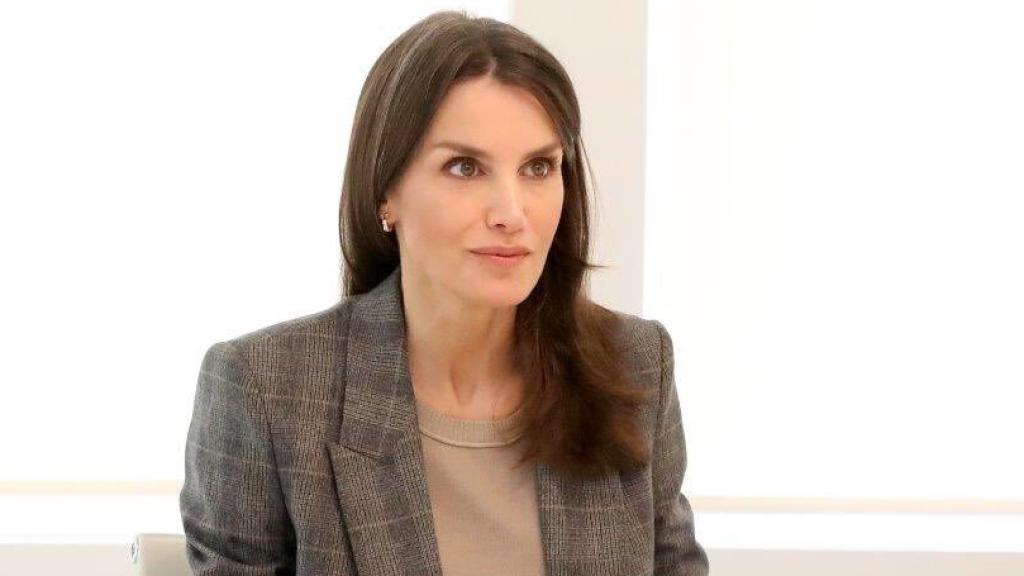 La reina Letizia este miércoles 8 de abril en su despacho de Zarzuela.