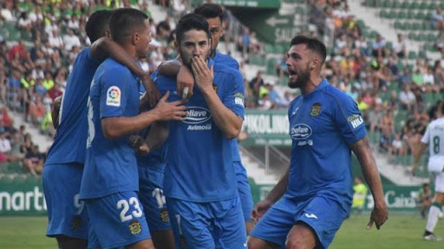 Los jugadores del Fuenlabrada celebran un gol