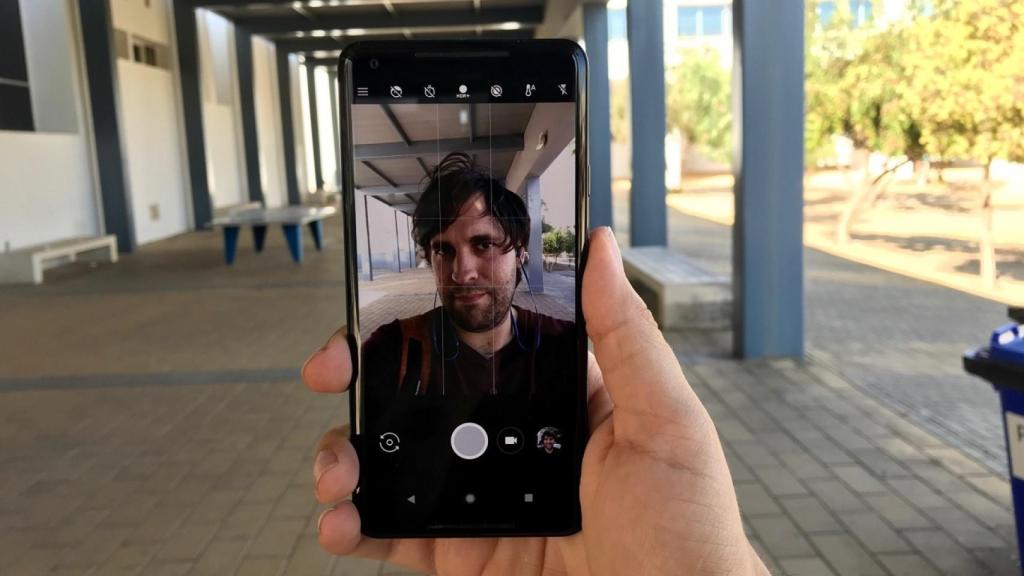 Juego: adivina con qué móvil se hizo cada selfie