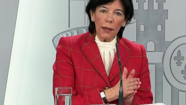 Isabel Celaá tras la reunión mantenida con los responsables educativos de las comunidades autónomas