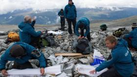 Investigadores en Lendbreen, Noruega.