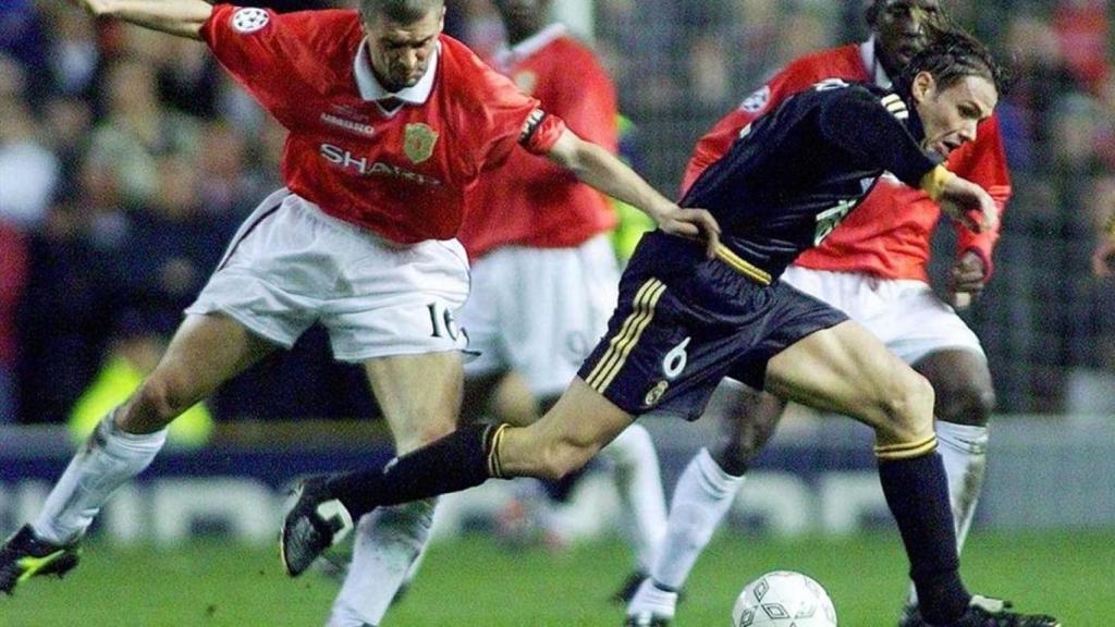 Fernando Redondo, ante el Manchester United en Old Trafford