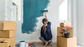 Cómo pintar paredes sin ayuda de un pintor profesional