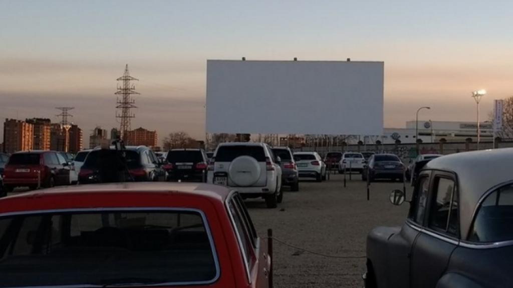 El autocine de Madrid planea su posible apertura.