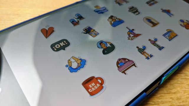 Estos son los nuevos stickers oficiales de WhatsApp: juntos en casa