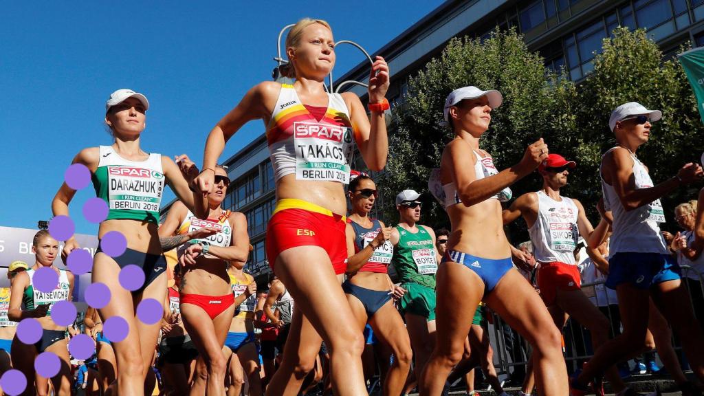 Marchadoras en una carrera.