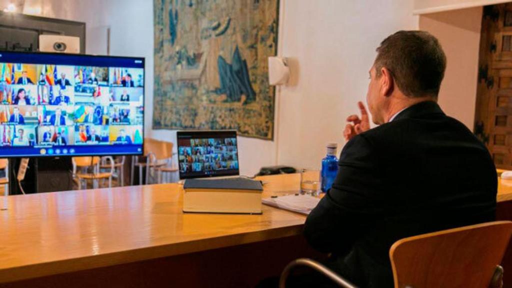 El presidente del Gobierno, Pedro Sánchez, en videoconferencia de presidentes.