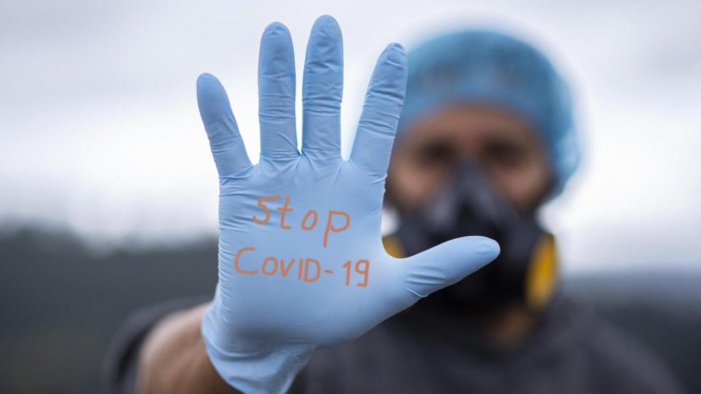 Pixabay. Stop covid-19 coronavirus médico