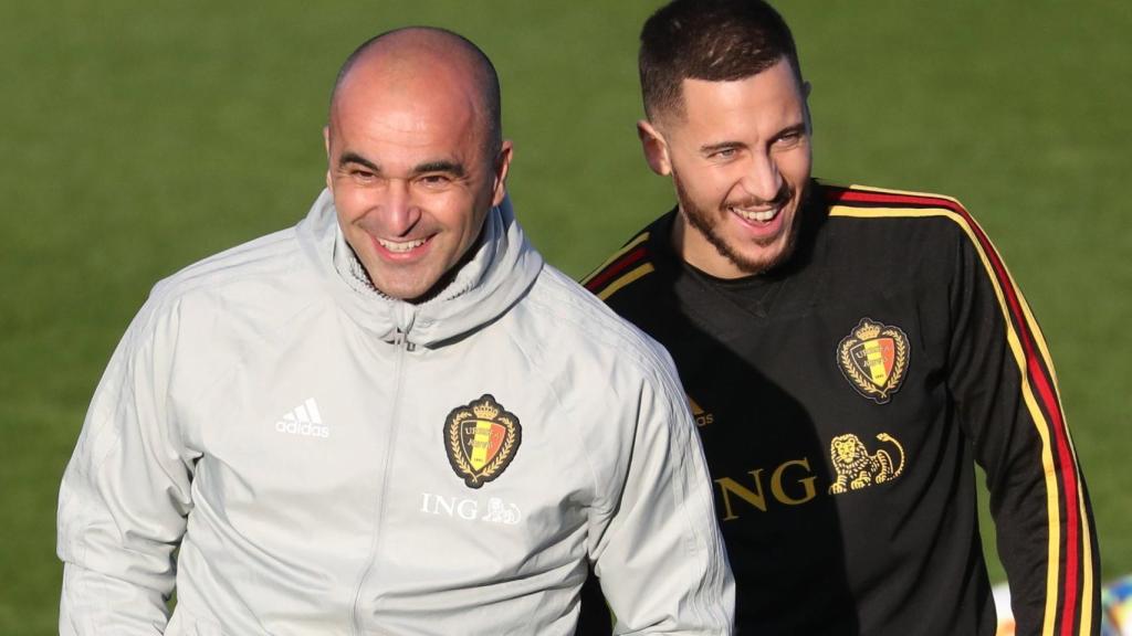 Roberto Martínez y Eden Hazard durante un entrenamiento con la selección de Bélgica