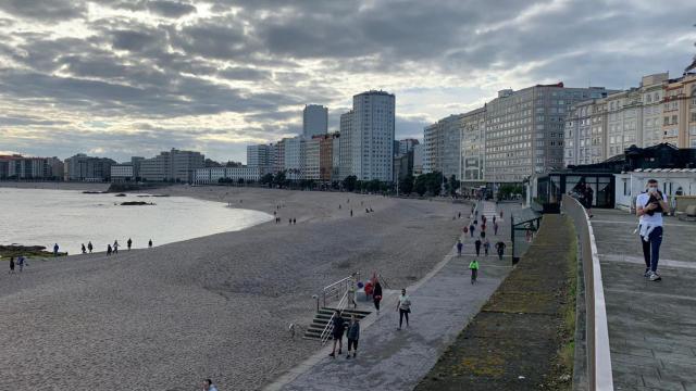 Primeras horas de desescalada en A Coruña hace unos meses.