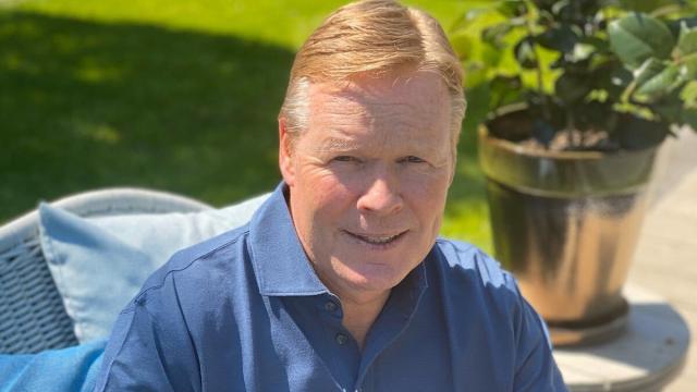 Ronald Koeman, en su domicilio tras la operación de urgencia