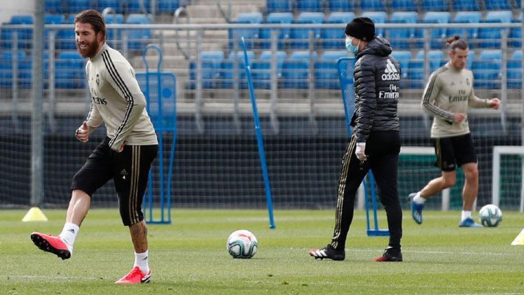 Sergio Ramos se entrena en Valdebebas tras la cuarentena