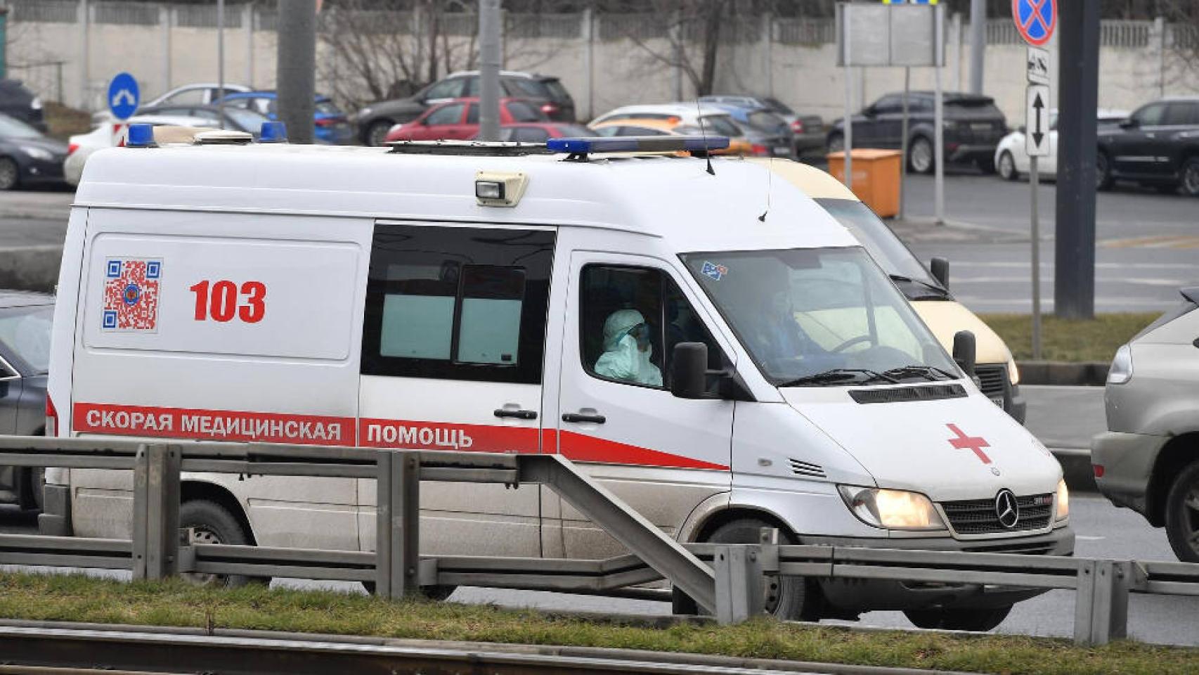 Imagen de archivo de una ambulancia en Moscú (Aleksandr Kazakov)