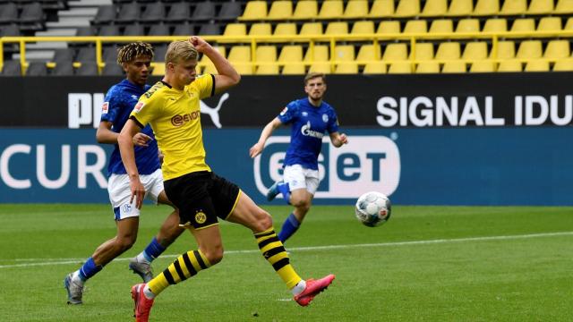 Haaland marca el primer gol de la Bundesliga tras la crisis del coronavirus