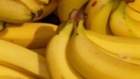 Una imagen de un plátano maduro.