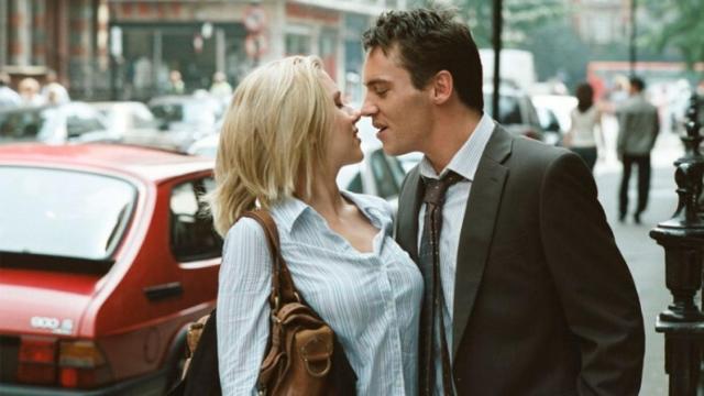 Scarlett Johansson y Jonathan Rhys-Meyers en 'Match Point'