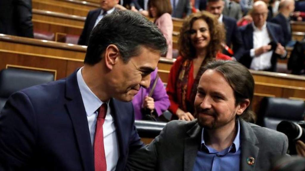 Pedro Sánchez y Pablo Iglesias, el día de la investidura.