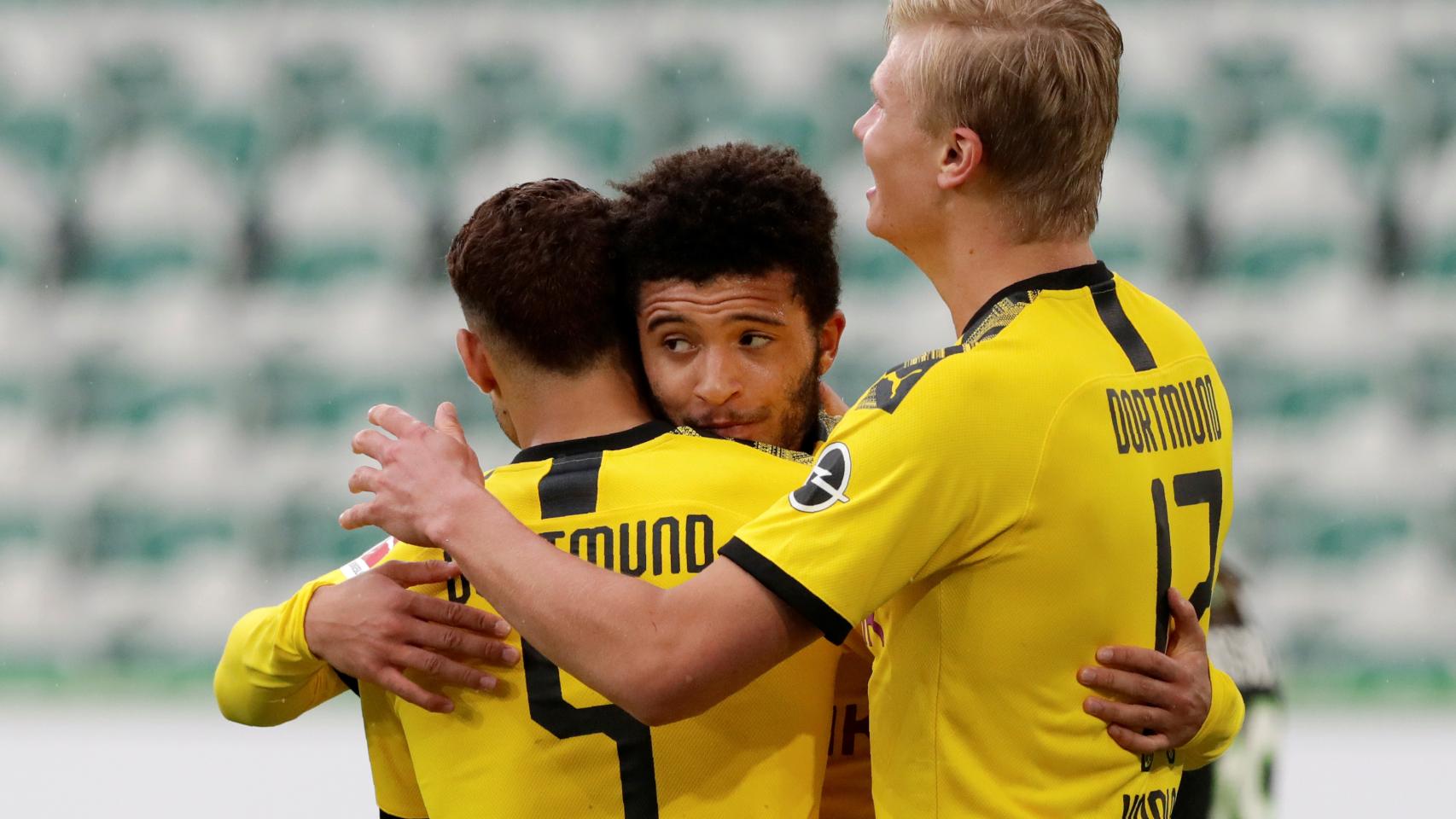 Achraf, Haaland y Jadon Sancho celebran el gol del marroquí