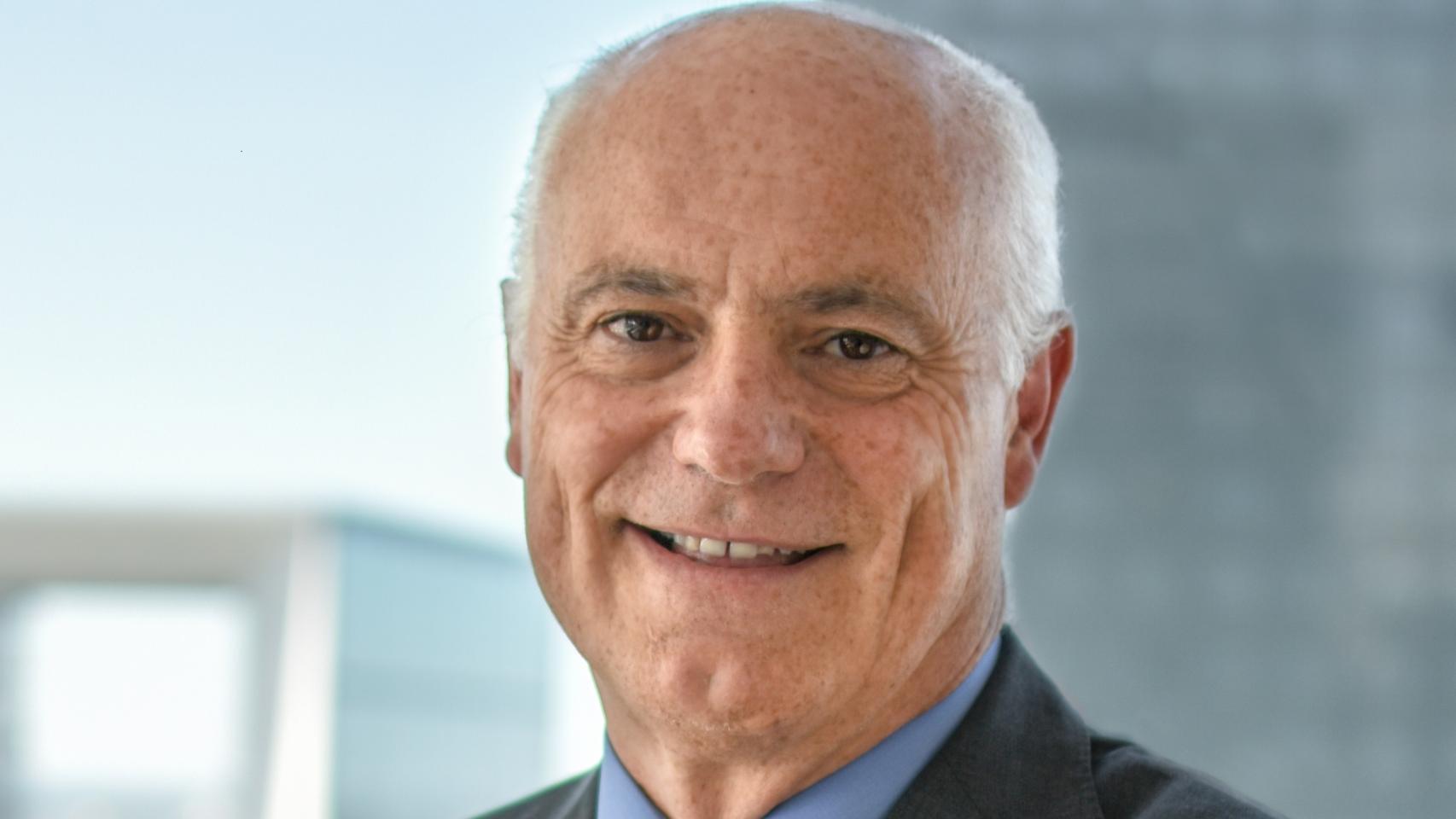 Campa (EBA) reconoce que le gustaría ver más consolidación bancaria a nivel europeo