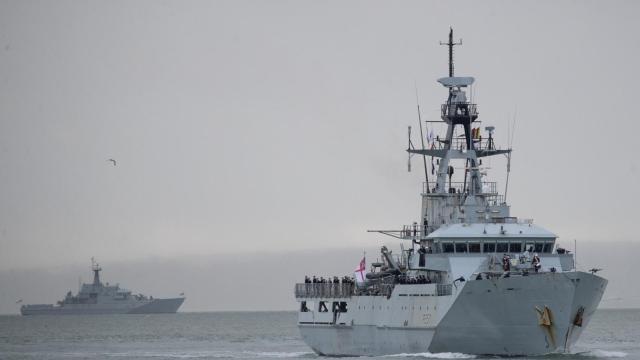 Buque de la Royal Navy HMS Clyde.