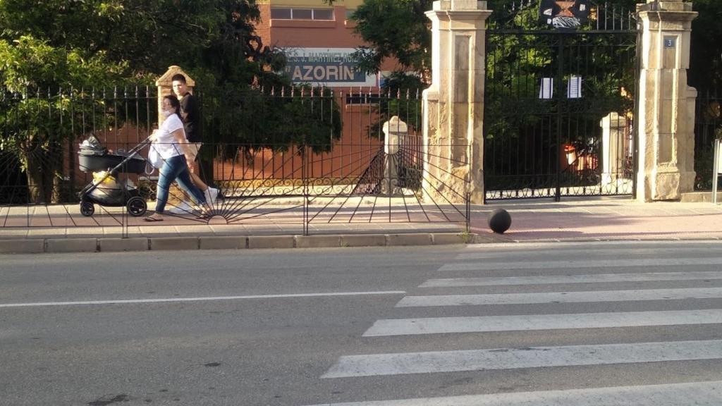 Fachada del instituto Azorín, en Yecla (Murcia), donde estudió Diego Pérez de los Cobos.