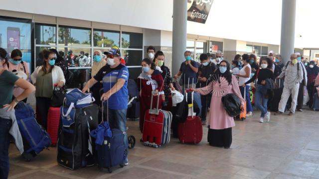 Imagen de archivo del retorno de turistas desde Marruecos por la pandemia del coronavirus.