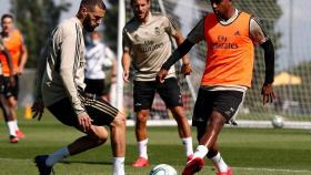 Karim Benzema, Rodrygo Goes y Eden Hazard, durante un entrenamiento