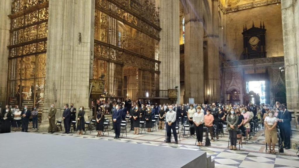 Imagen del funeral celebrado en la Catedral de Sevilla en memoria de las víctimas de Covid