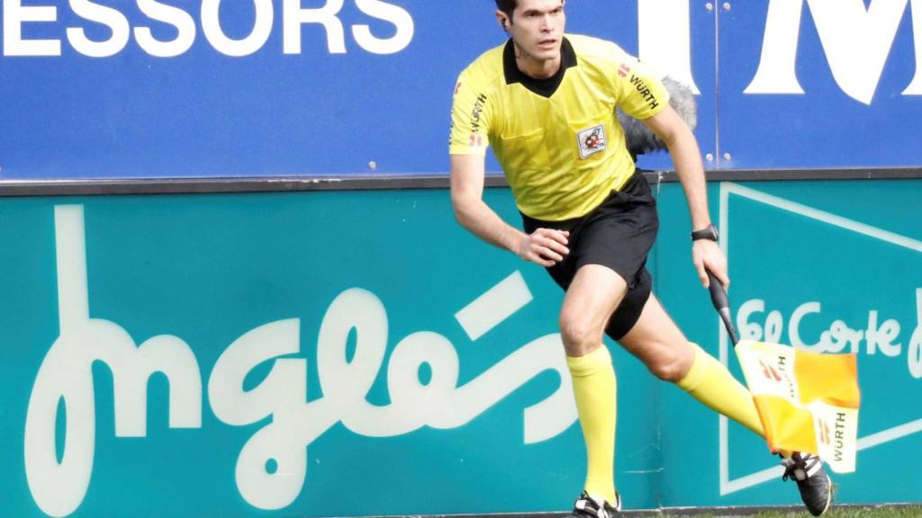 César Noval, durante un partido de Primera División