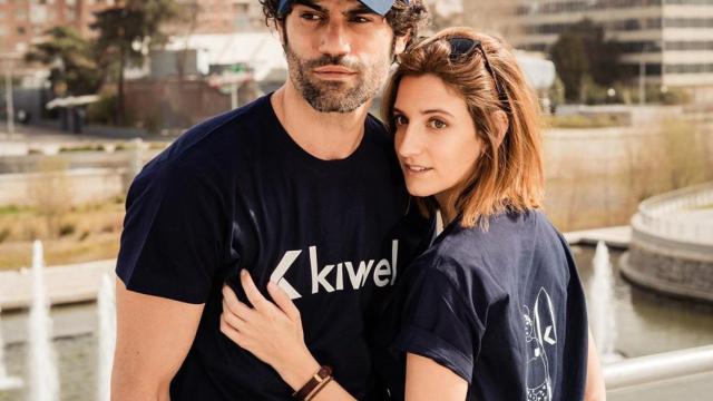 Jordi Mestre con camiseta de su marca, Kiwel Clothing.