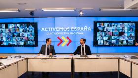 El presidente del PP, Pablo Casado, y el secretario general, Teodoro García, este lunes en la Junta Directiva Nacional.