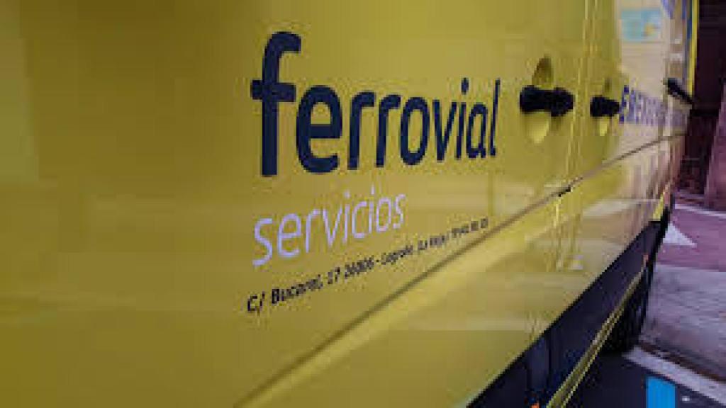 Una ambulancia de Ferrovial en una imagen de archivo.