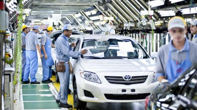 Una línea de producción en una factoría de Toyota.