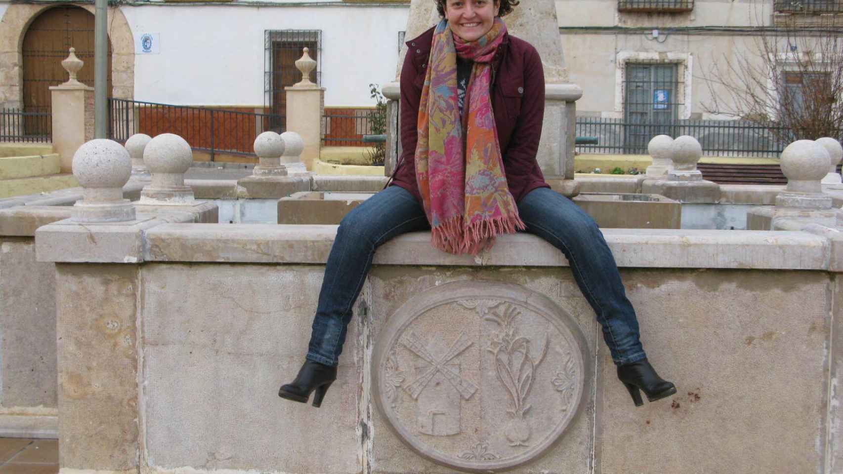 Ana Céspedes, en la plaza de  Barrax.