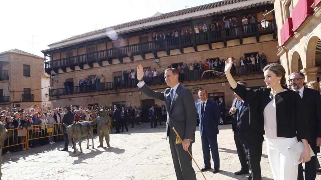 Los reyes, en su visita a Villanueva de los Infantes.