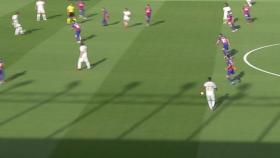 Posición legal de Karim Benzema previa al gol de Toni Kroos ante el Eibar