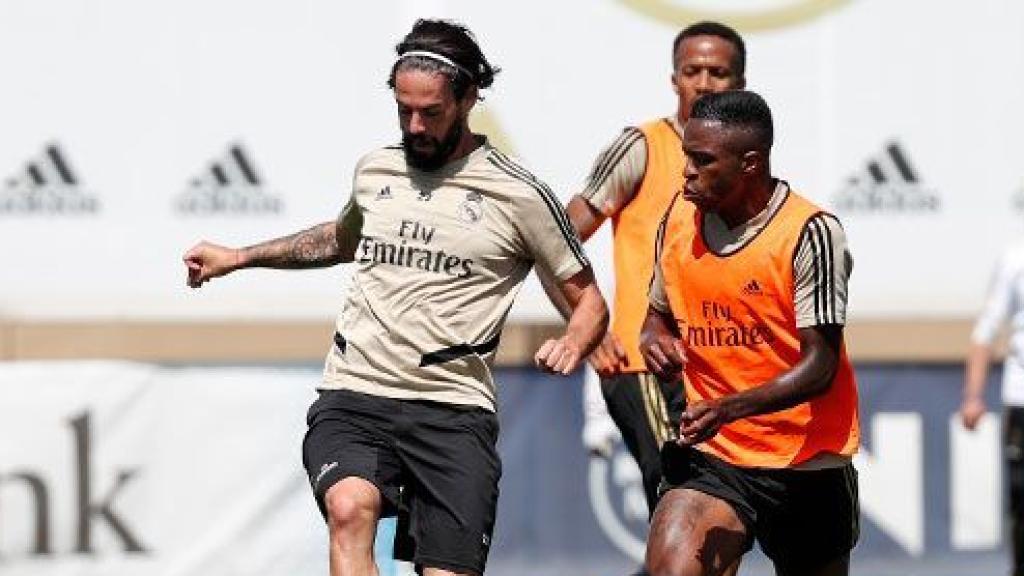 Isco y Vinicius entrenan en Valdebebas