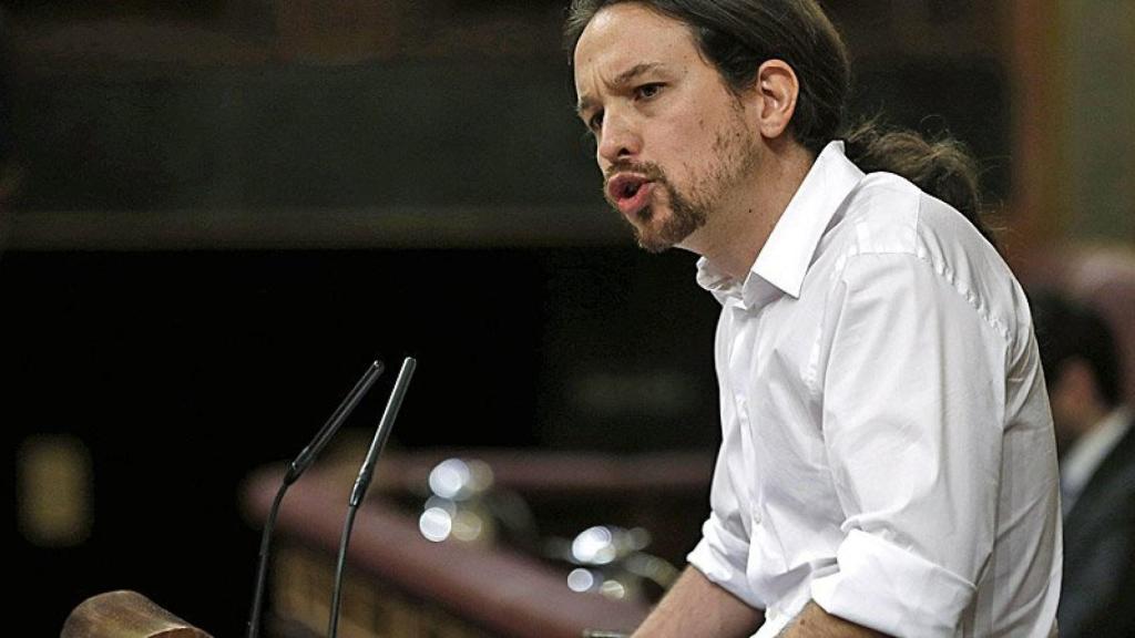 Iglesias, en la investidura fallida de Sánchez en la que recordó el pasado manchado de cal viva de González.