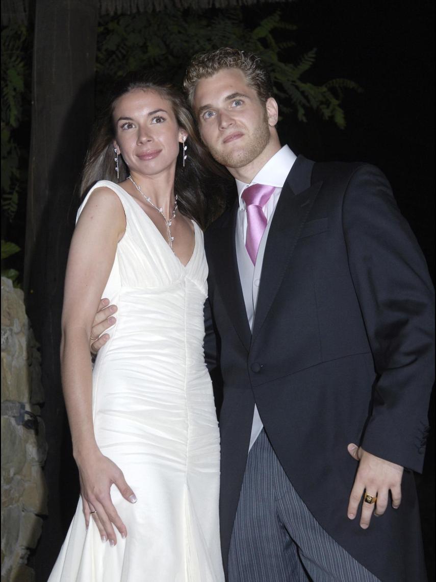 Alba Santana junto a su marido, Aviv.