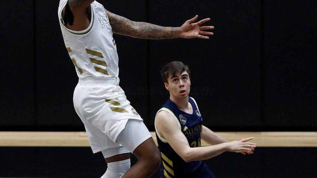 Jordan Mickey, durante una sesión de entrenamiento del Real Madrid