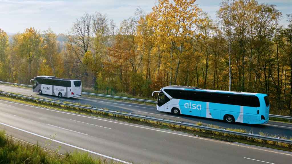 Autobuses de Alsa.