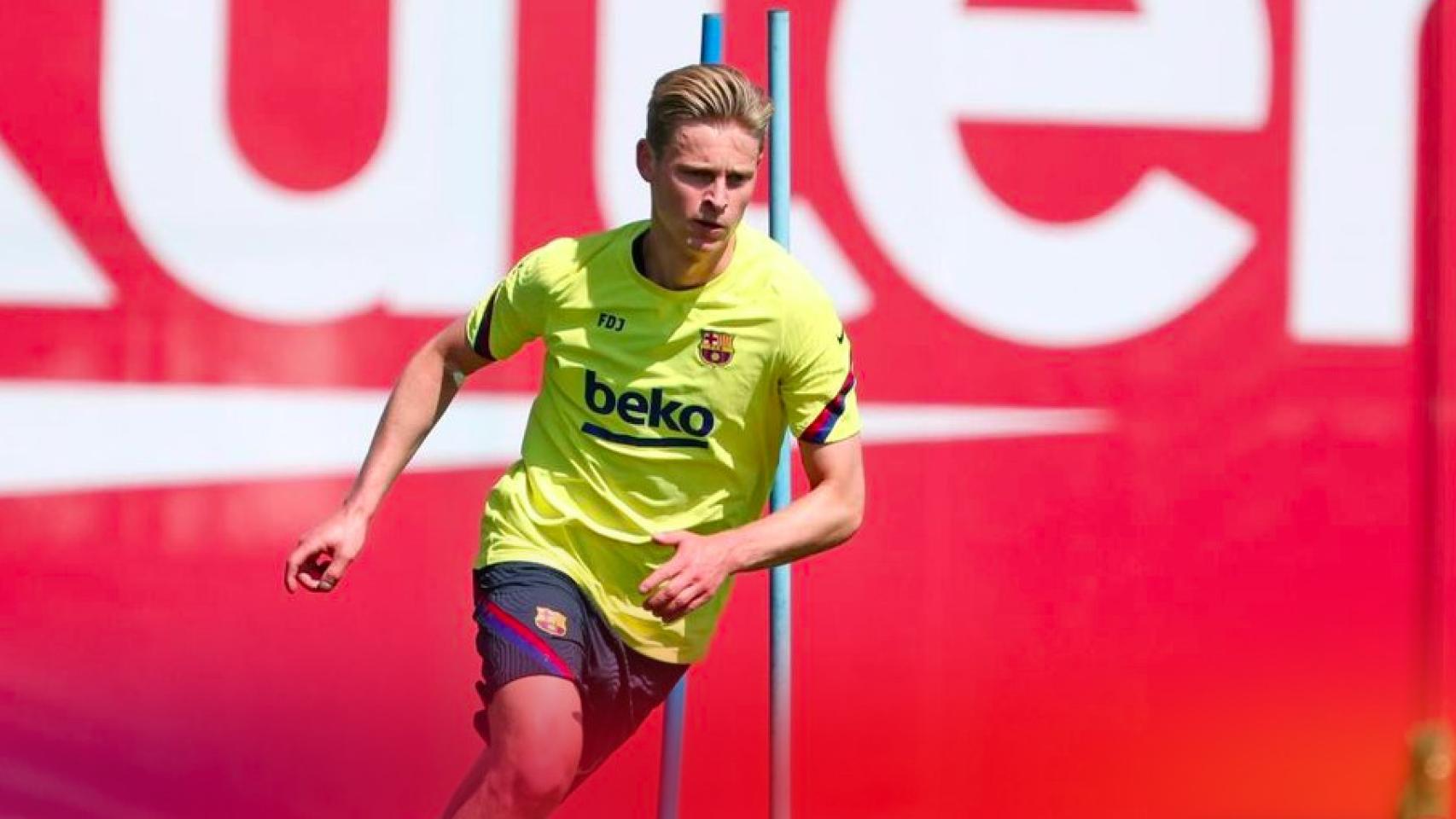 Frenkie De Jong entrenando con el Barcelona