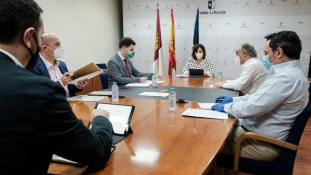 Patricia Franco, en la reunión que ha mantenido con representantes del sector del calzado