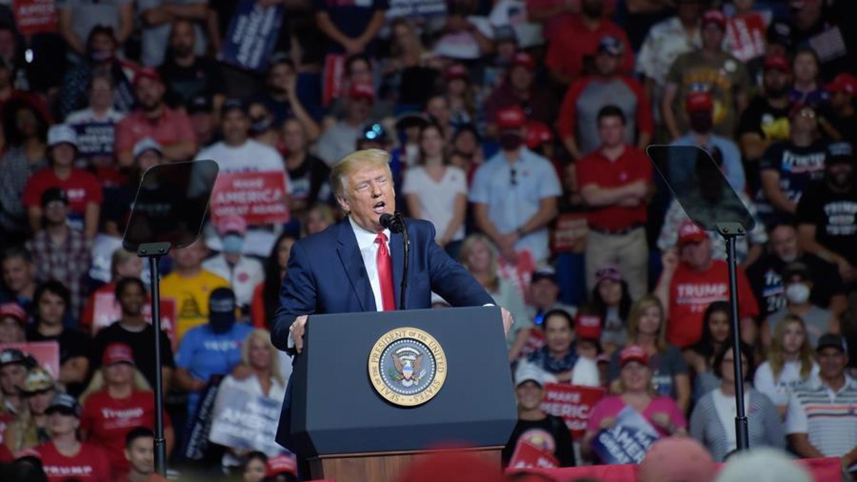 Trump durante su primer mitin tras el inicio de la pandemia.