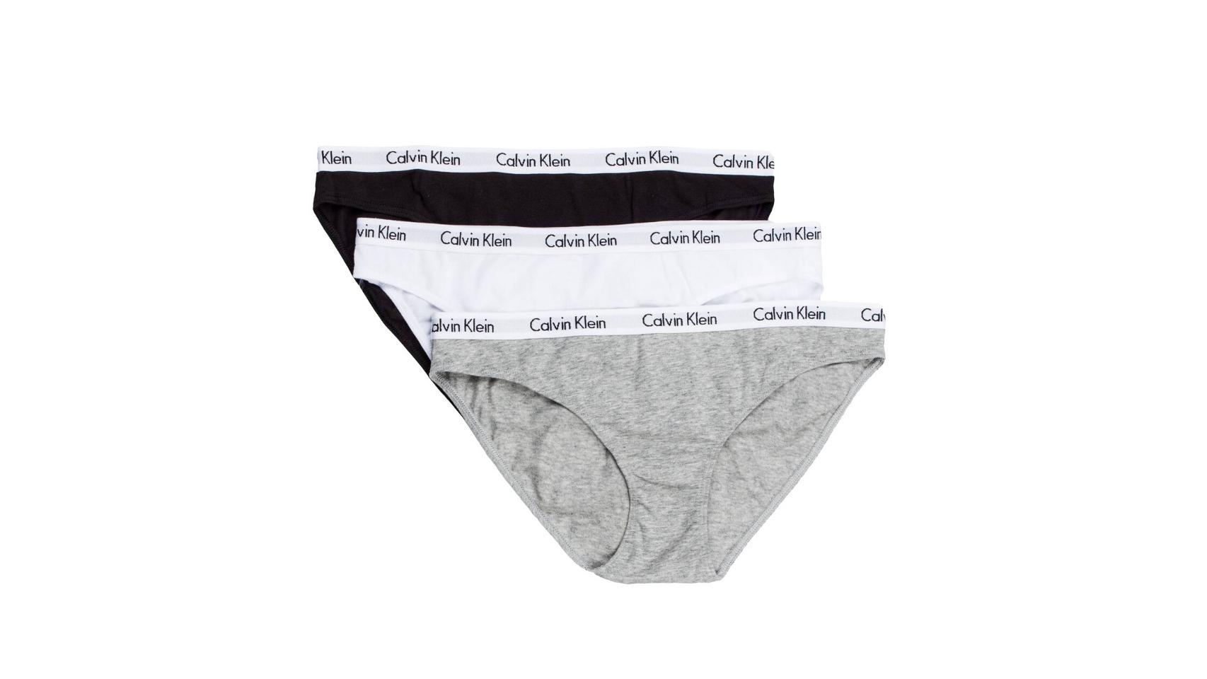 Rebajas en ropa interior y básicos de Calvin Klein para mujer y hombre