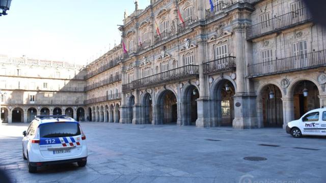 Policía local plaza mayor salamanca (Copy)