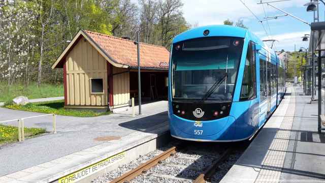 Tranvía de Estocolmo fabricado por CAF.