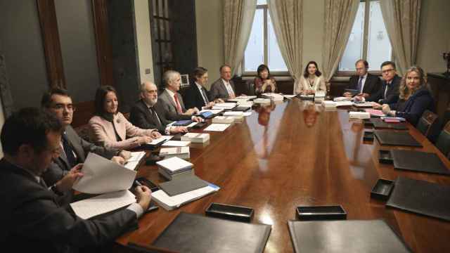 Bildu, PNV y ERC llevan al Senado la comisión sobre González y los GAL tras vetarse en el Congreso