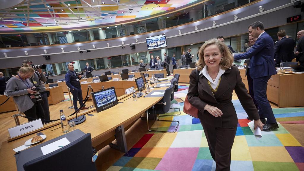 La vicepresidenta económica, Nadia Calviño, durante un Eurogrupo